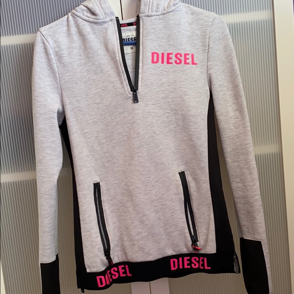 Quarter Zip grey sweater